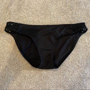 Black Bikini Bottoms w/ Strappy Sides